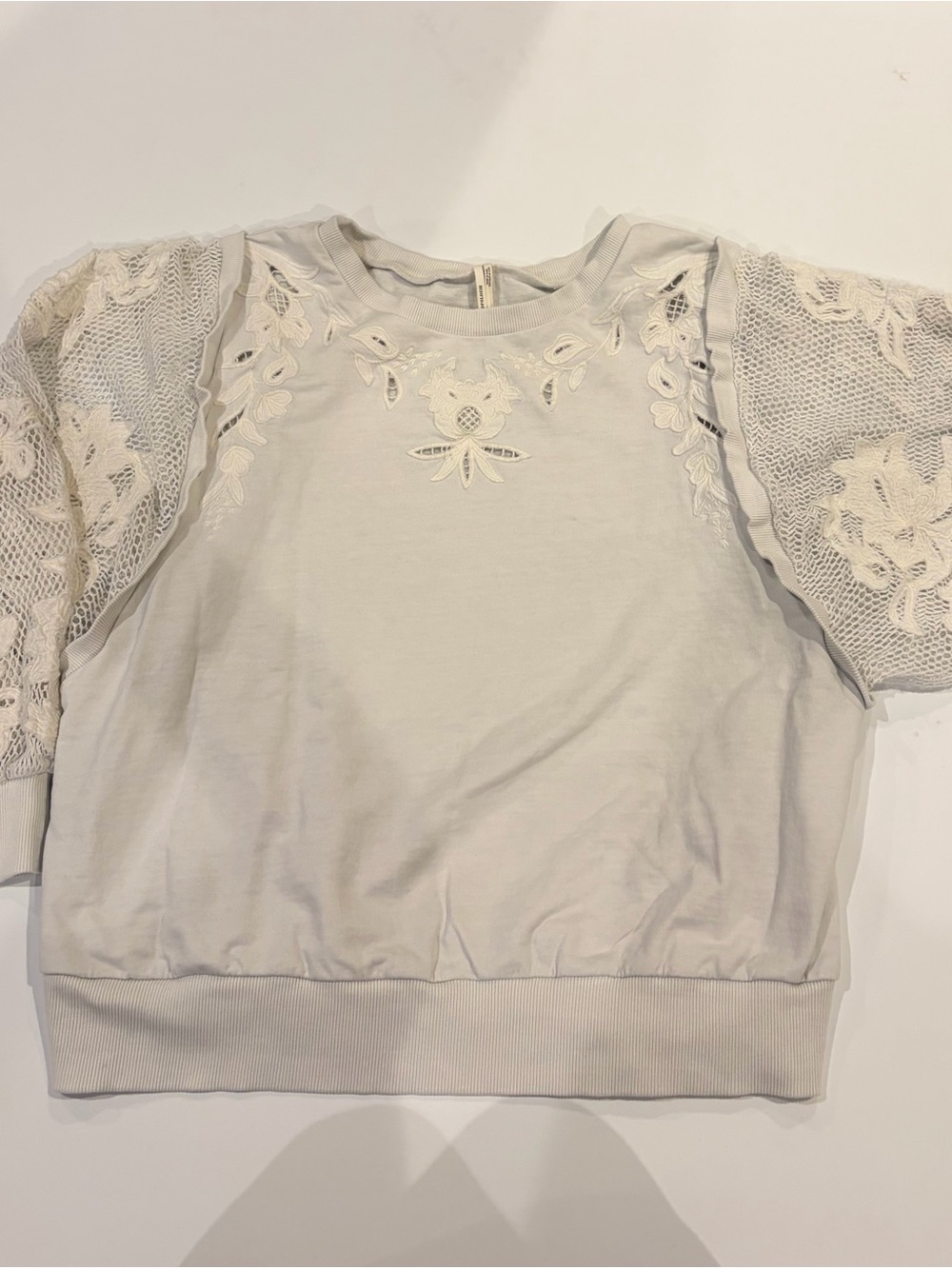 Anthropologie Cream Lace-Sleeve Pullover Sweatshirt